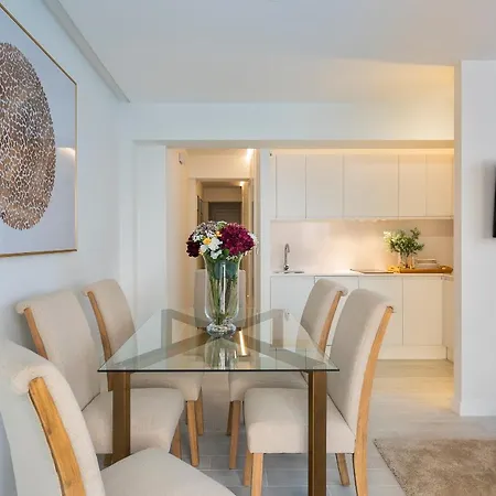 Apartment Genteel Velarde